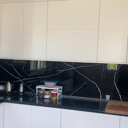 Henry * Bajram Curri